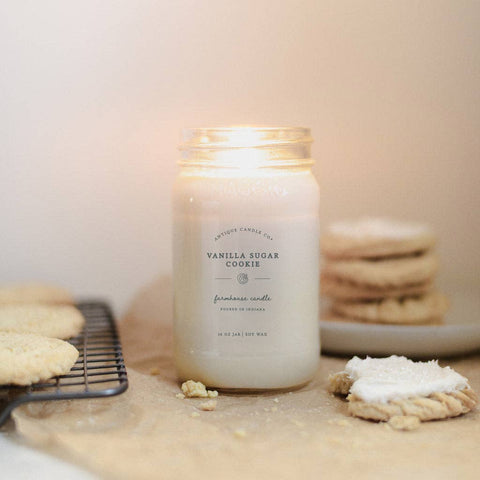 Antique Candle Co.® - Vanilla Sugar Cookie 16 oz candle - Main Street Roasters®